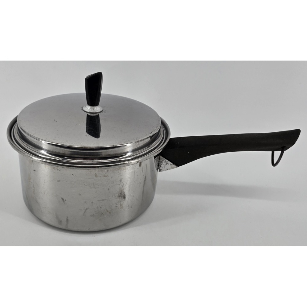 Vtg Regal Ware Imperial 18-8 3 Ply Stainless Steel 2 Qt Saucepan W/ Lid Bakelite